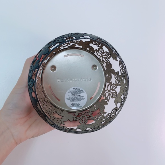 Bath and Body works leave candle holder - Picture 8 of 9